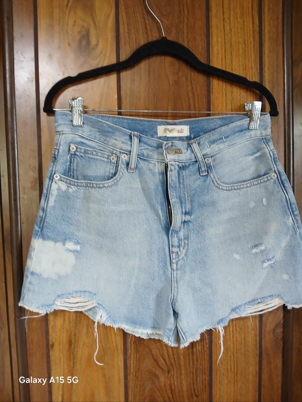 Madewell Light Wash Distressed Denim Shorts The MON JEAN Short